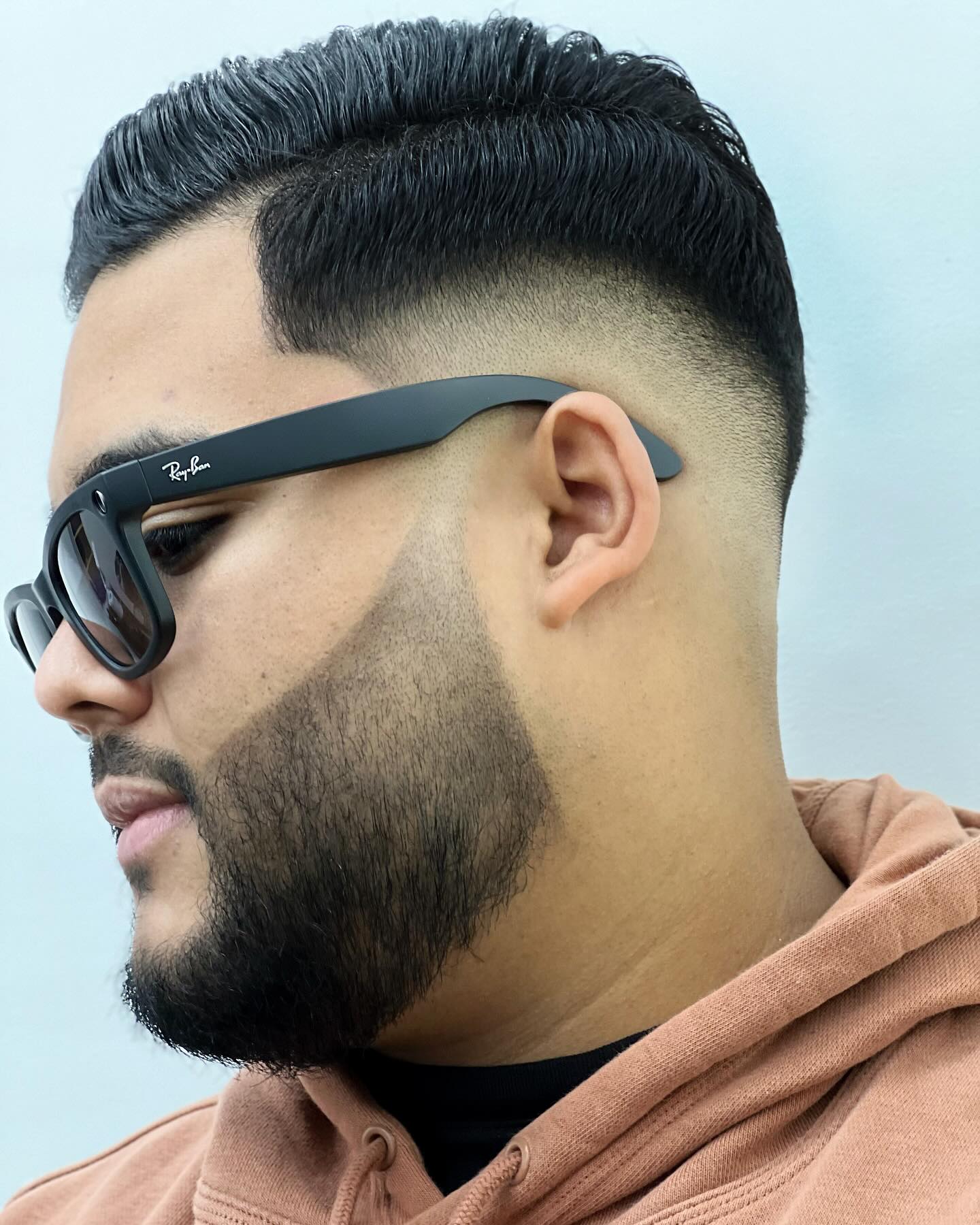 Fade haircut with detailed beard by Ilverth Barber, East Harlem NYC